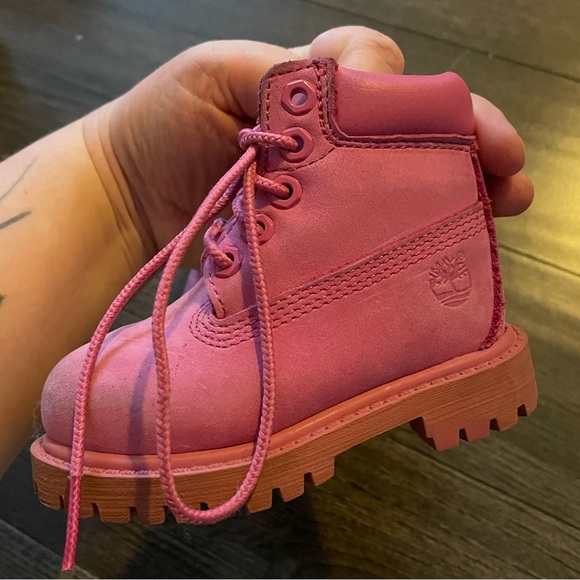 Toddler pink Timberland boots - Picture 6 of 6